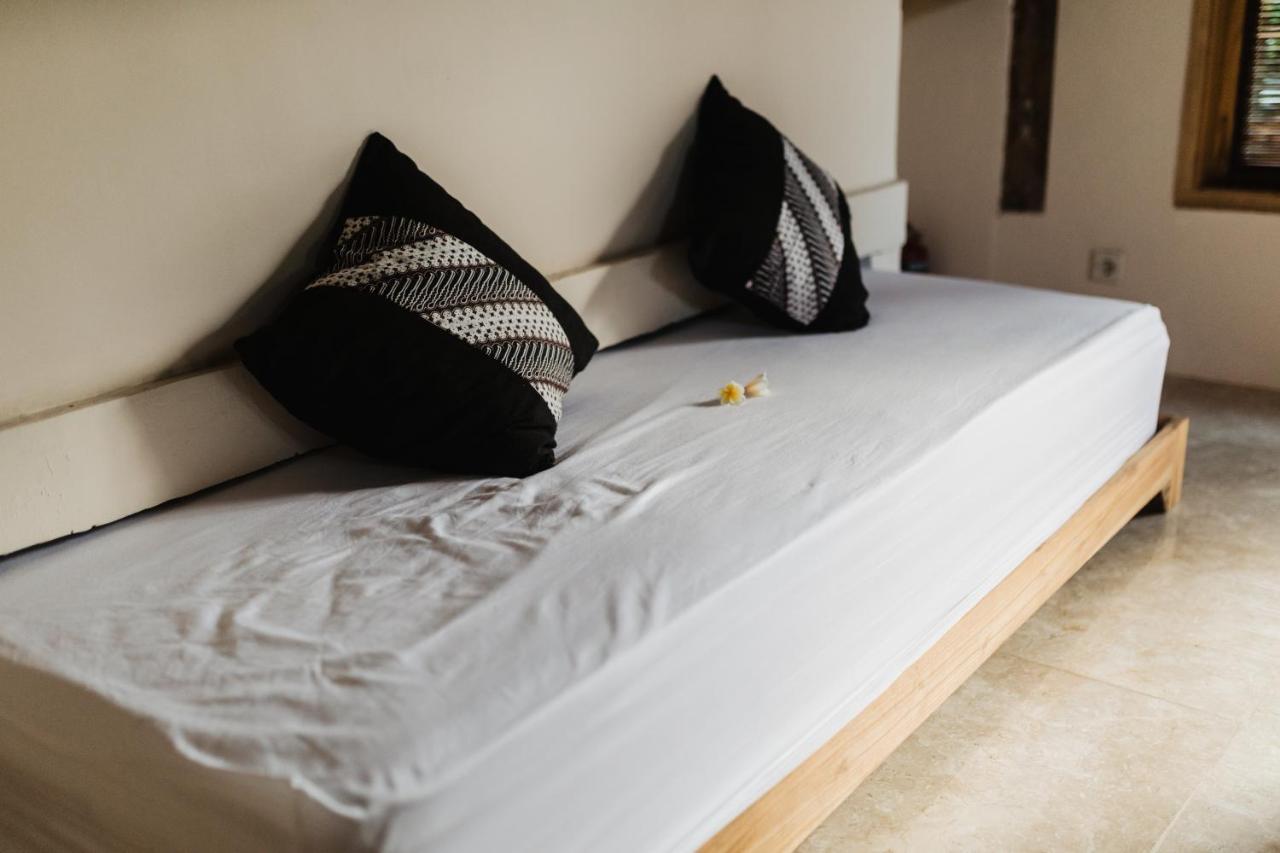 Pemuteran Kalyssa Beach Bungalows מראה חיצוני תמונה